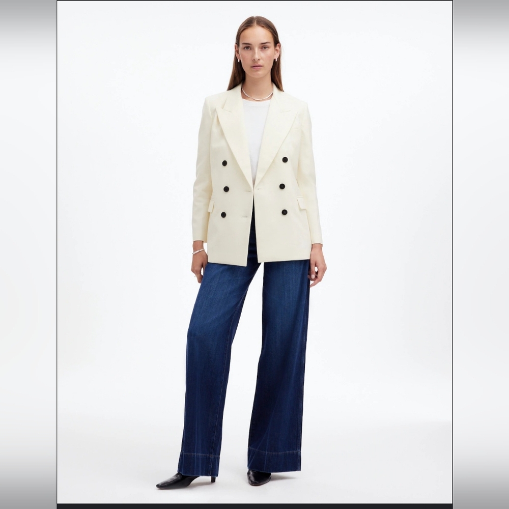 KNOW.ONE.CARES WOMEN'S WHITE TUXEDO BLAZER SIZE MEDIUM NWT